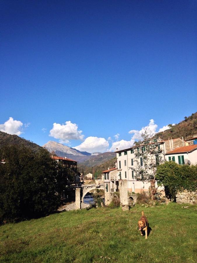 La Torre Couette-café Dolceacqua